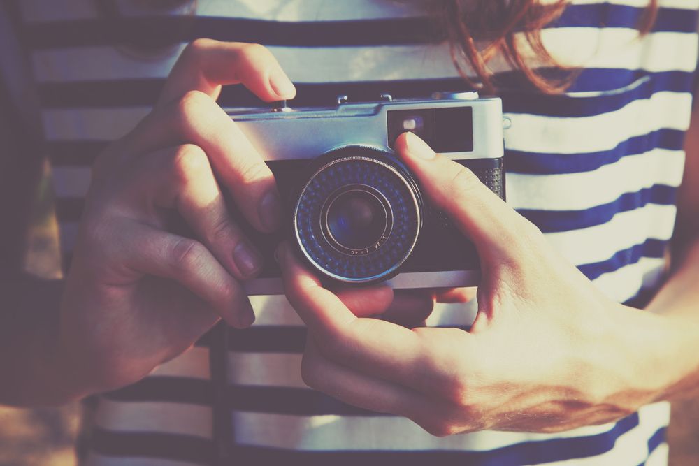 22 Stats That Show Why Your Business Should Be On Instagram [Infographic]